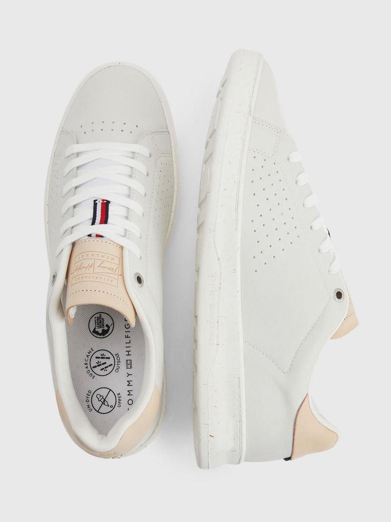 Férfi Tommy Hilfiger Perforated leather Sneaker Fehér | HU 1410YXF